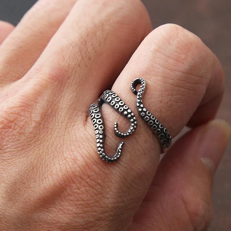 Gothic Tentakel-Ring im Piratenstil