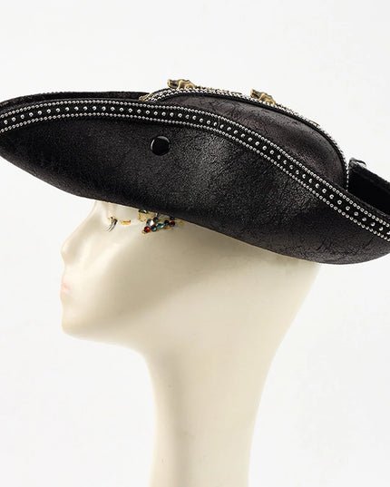 Piratenhut vintage schwarz getragen