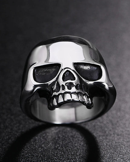 Grosser Hochglanz Totenkopf-Ring