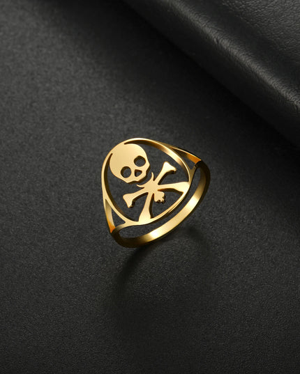Goldener Totenkopf-Ring im Piratenlook