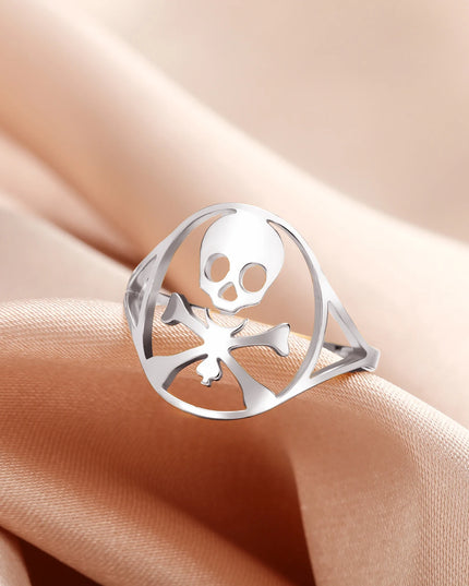 Goldener Totenkopf-Ring im Piratenlook