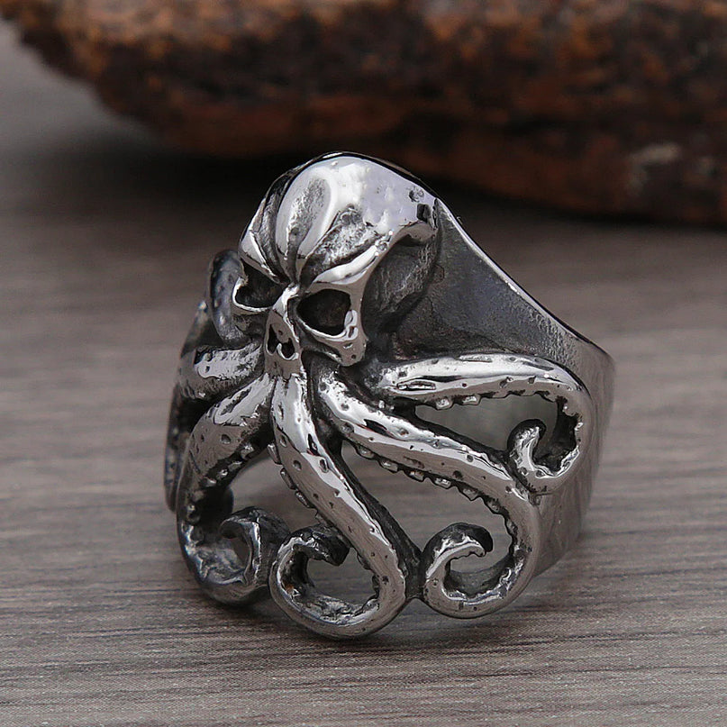 Offener Kraken-Ring mit Tentakeln