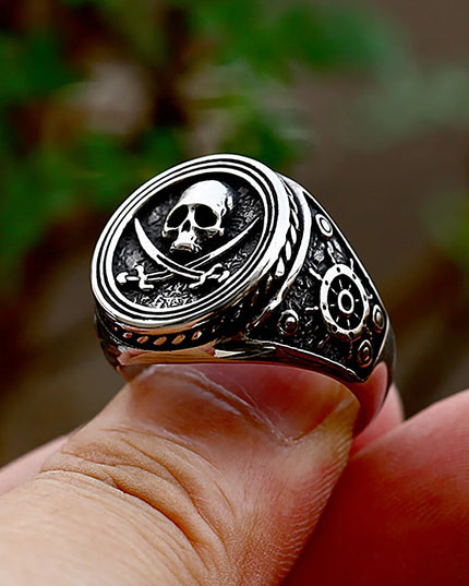 Biker Skull-Ring fur echte Piraten