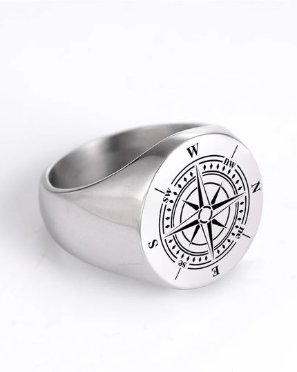 Steuerrad-Ring mit Windrose graviert