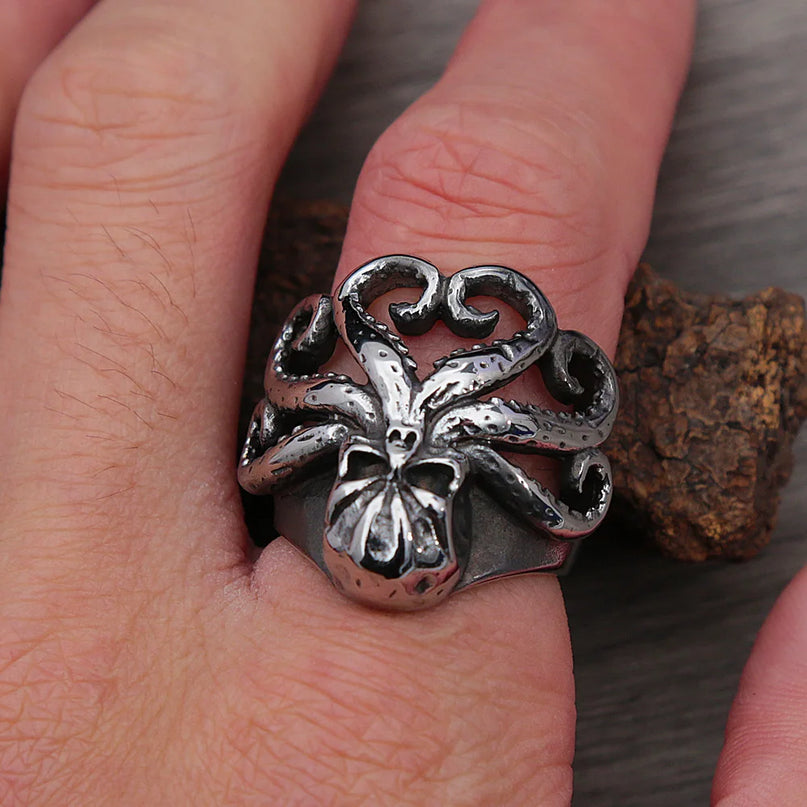 Massiver Piraten-Ring mit Krakendesign