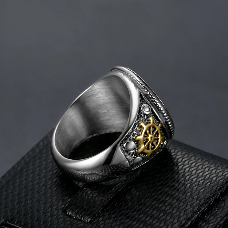 Bicolor Piraten-Ring mit Totenkopf