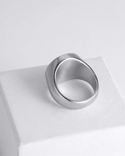 Steuerrad-Ring mit Windrose graviert