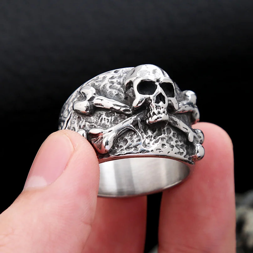 Punk Totenkopf-Ring mit Kreuzknochen