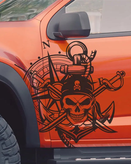 Schwarzer Piraten Autoaufkleber Detailansicht Anker Kompass