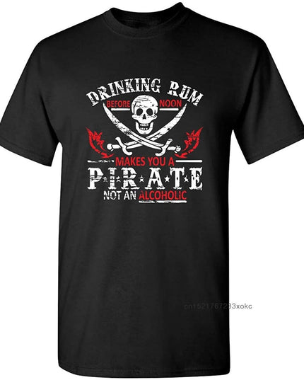 Rum trinkt Piraten-T-Shirt