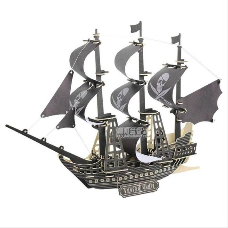 Piratenboot - Gesamtschwarz
